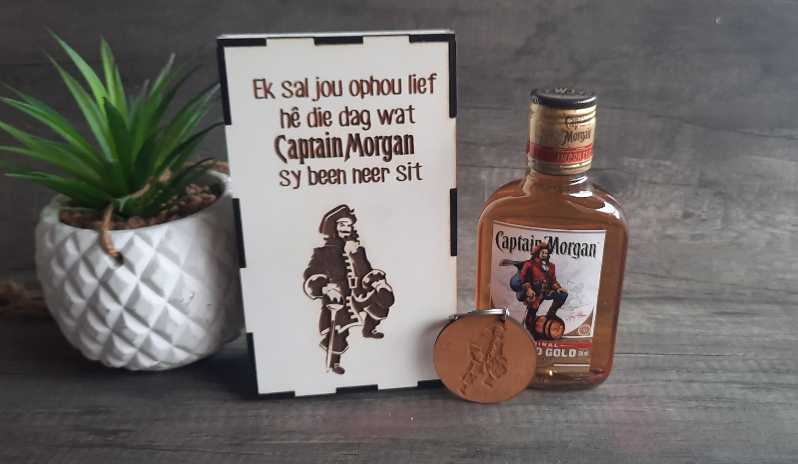 20220126_164507-scaled-13.jpg Captain Morgan Gift box - Image 1
