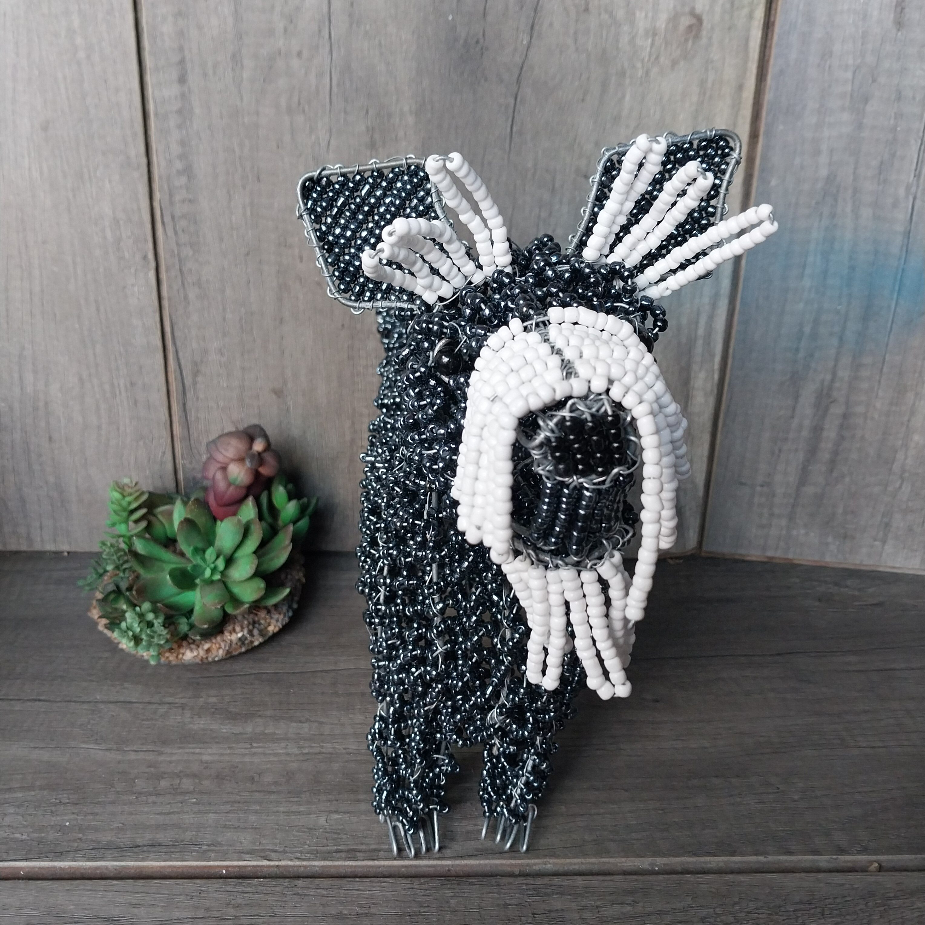 20250412_093244-1.jpg Beaded Scottish Terrier - Image 1