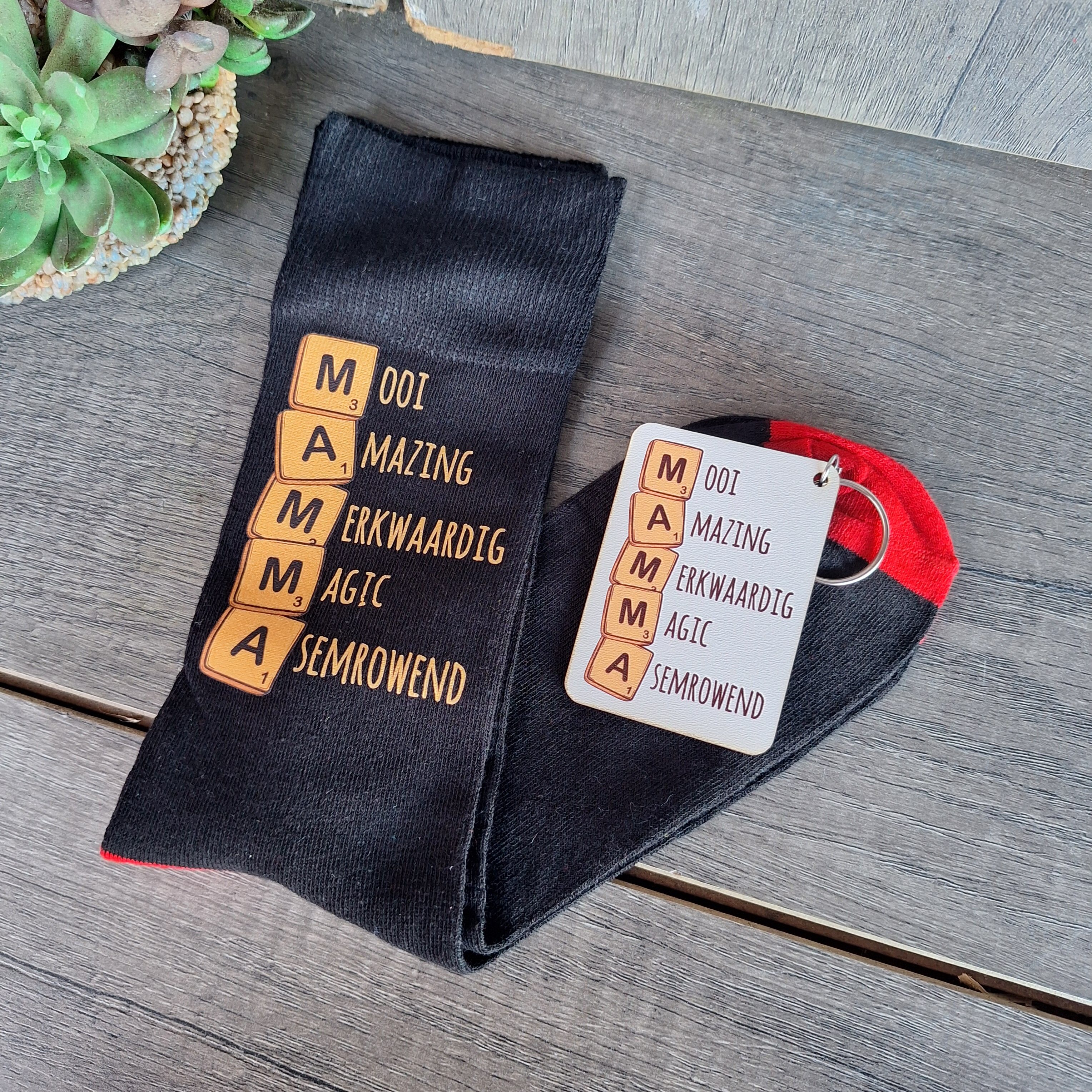 20260424_164718.jpg Mamma Socks & Keychain Giftset - Image 1