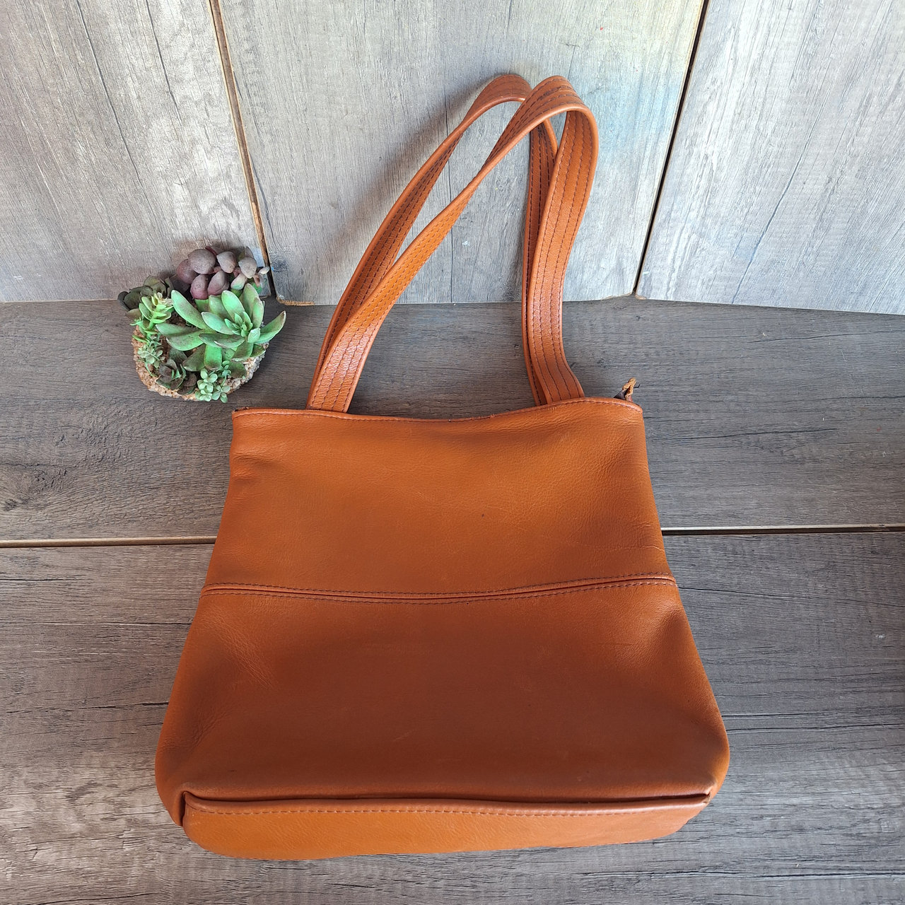 20260607_110646_result.jpg Tan - Leather Handbag - Image 1