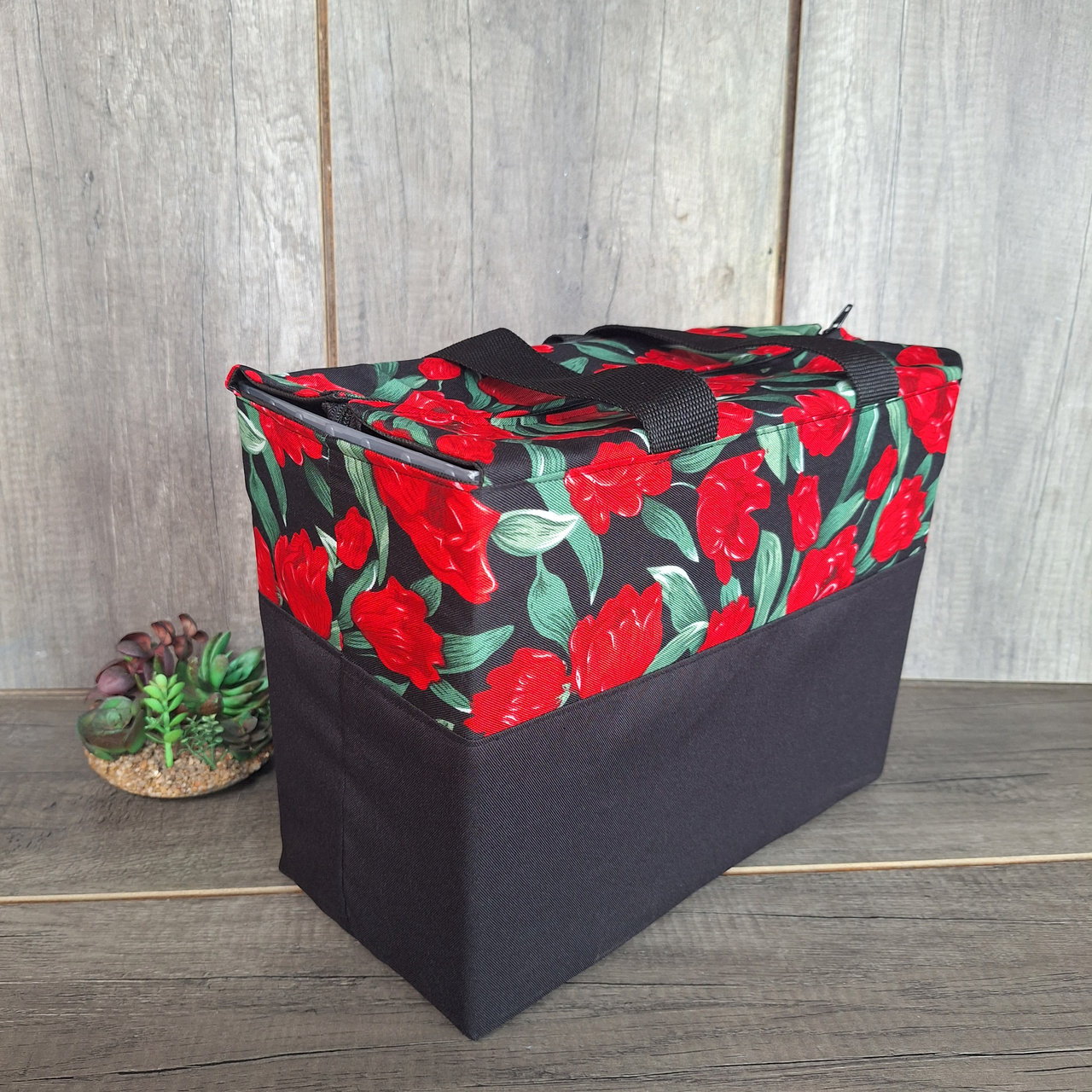 20260910_111319_result.jpg Multi-functional | Teacher bag - Medium Black With Red Roses - Image 1